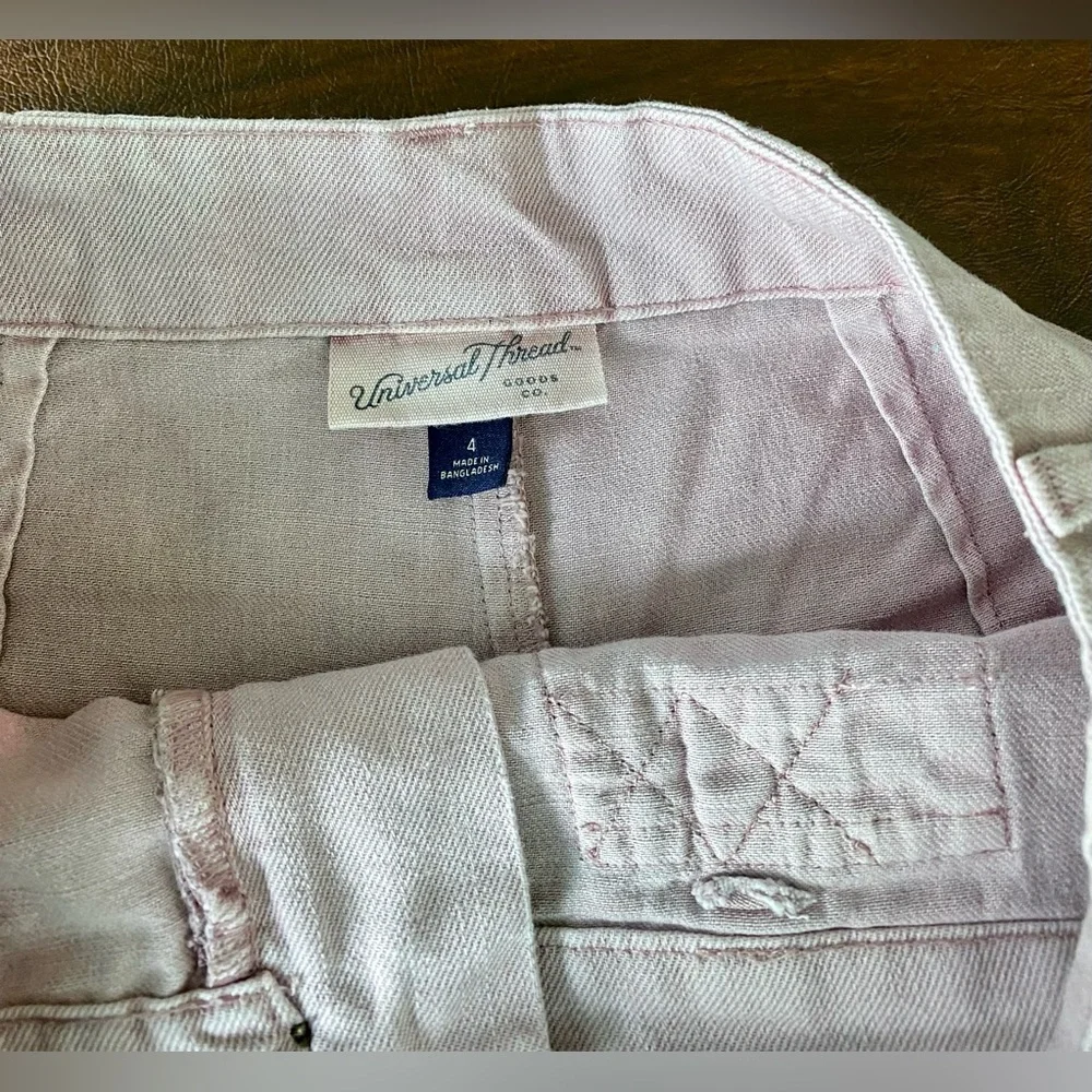 Universal Thread High Rise pleated front denim Shorts - Picture 3 of 6